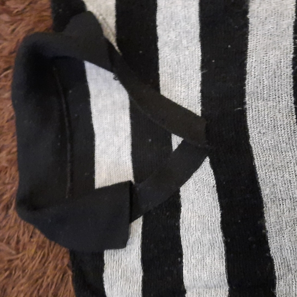 Vtg Striped sweater - Picture 3 of 7